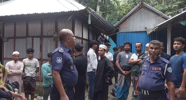 নোয়াখালীতে ঘরে ঢুকে যুবককে গুলি করে হত্যা