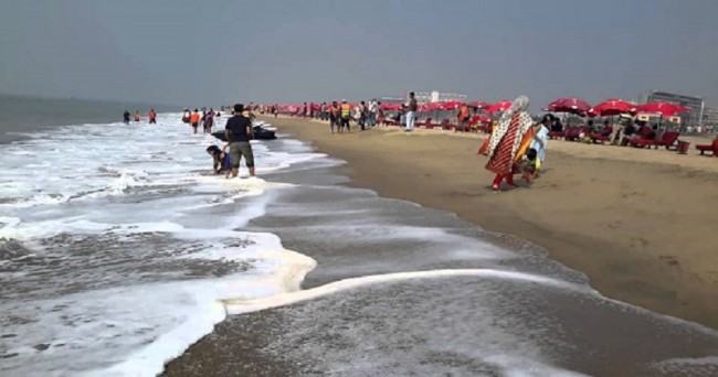 কক্সবাজারে সমুদ্রসৈকতে নেমে পর্যটন নিখোঁজ