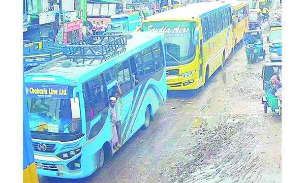 ঈদগাঁওয়ে নিত্য যানজটে জনগণের নাভিশ্বাস