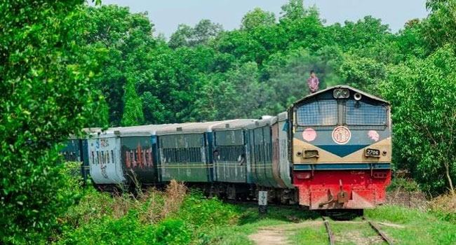 কোটাবিরোধী আন্দোলন : চবির শাটল ট্রেন বন্ধ