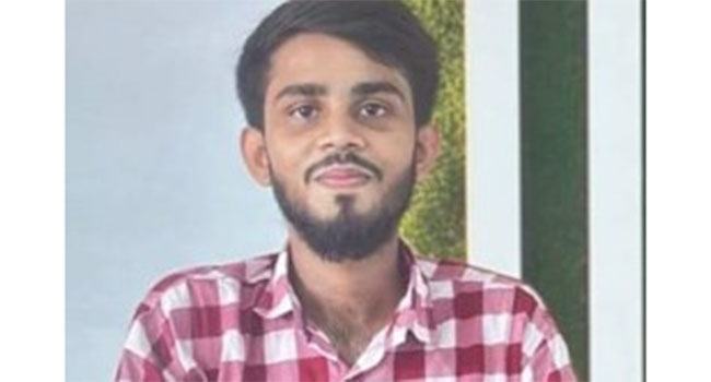 চট্টগ্রামে নিহত সেই শান্তর লাশ বাবুগঞ্জে দাফন