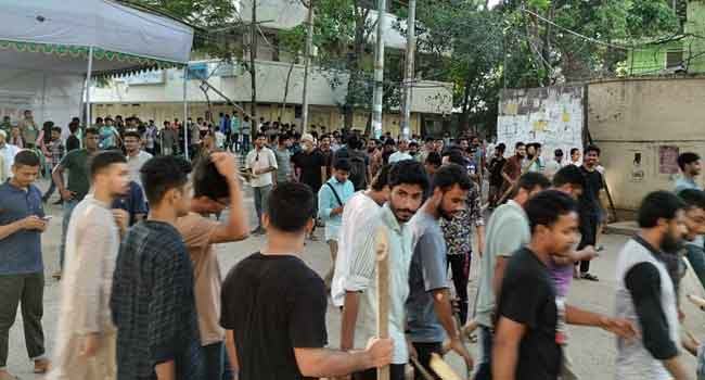 জবি ক্যাম্পাস আন্দোলনকারীদের দখলে, মাঠে নেই ছাত্রলীগ