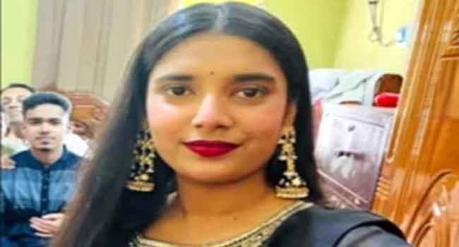 শেরপুরে ফিল্মি স্টাইলে বাস ছিনতাইয়ের চেষ্টা, লাফিয়ে পড়ে শিক্ষার্থীর মৃত্যু