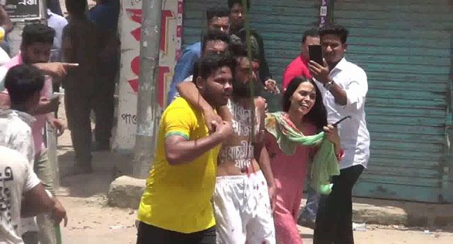 অচল দিনাজপুর : বিক্ষিপ্ত সংঘর্ষ, আ’লীগ অফিস ভাংচুর