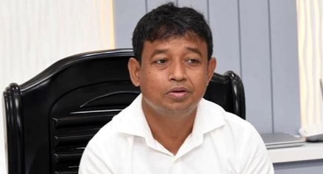 জোর করে বিবৃতি দেয়ার বিষয়টি গুজব : ডিবি প্রধান