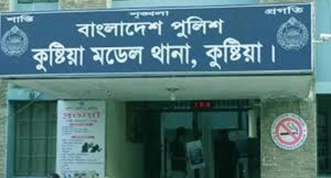 শিক্ষকদের উপস্থিতিতে ছাড়া হলো আটককৃত ইবির ১৮ শিক্ষার্থীকে