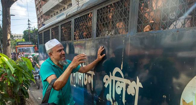 রংপুরে শিক্ষার্থীদের বিনামূল্যে আইনি সহায়তা দেয়ার ঘোষণা
