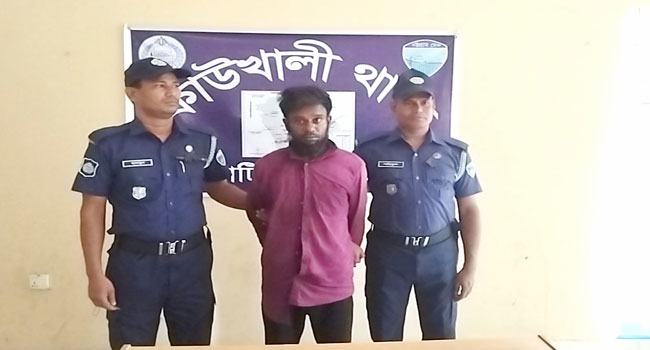 কাউখালীতে স্ত্রী ও শাশুড়িকে কুপিয়ে হত্যা