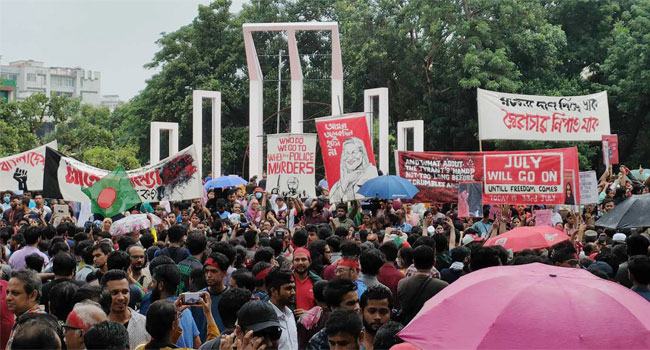 বাংলাদেশের চলমান অস্থিরতায় ভারত ও চীনের অবস্থান