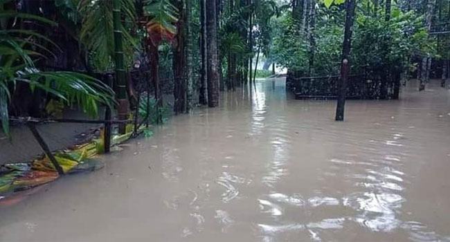 কক্সবাজারের ৩০০ গ্রাম প্লাবিত