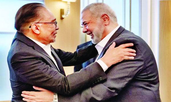 ফেসবুকের কড়া সমালোচনা মালয়েশিয়ার প্রধানমন্ত্রীর