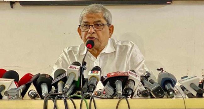 জাতির কাছে ক্ষমা চেয়ে সরকারকে অবিলম্বে পদত্যাগ করার আহ্বান মির্জা ফখরুলের