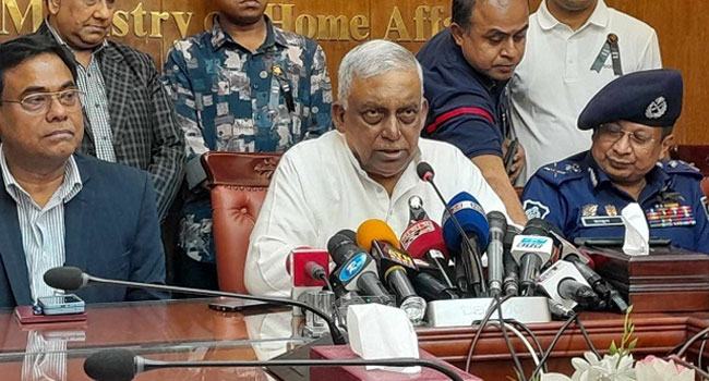‌প্রধানমন্ত্রী চাইলে পদত্যাগ করবো : স্বরাষ্ট্রমন্ত্রী