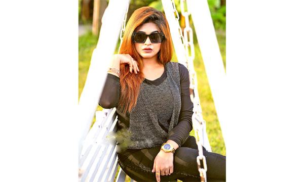 প্লে-ব্যাক করারই স্বপ্ন সাথী খানের