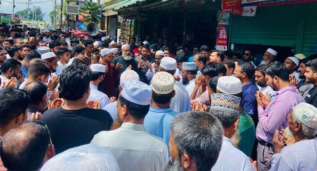 নাঙ্গলকোটে নিহতদের স্মরণে গায়েবানা জানাজা অনুষ্ঠিত