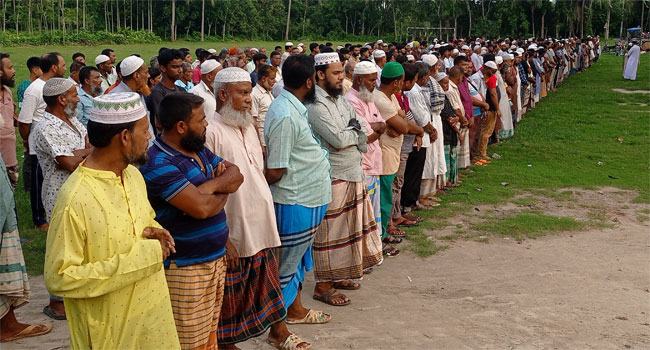 বাগাতিপাড়ায় আন্দোলনে নিহতদের জন্য গায়েবানা জানাজা