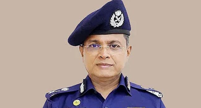 ডিএমপি কমিশনার হাবিবুর রহমানকে ওএসডি