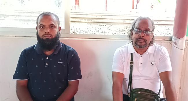 ভারতে পালানোর সময় চুয়াডাঙ্গায় রাসিকের কাউন্সিলরসহ আটক ২