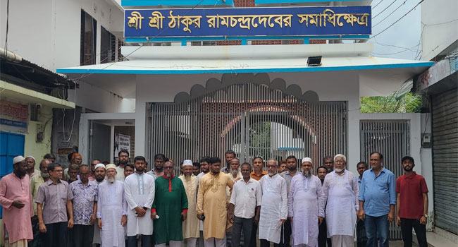 নোয়াখালীতে সংখ্যালঘু সম্প্রদায়ের জানমালের নিরাপত্তা দিচ্ছে জামায়াত