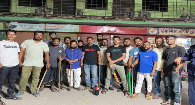 সিদ্ধিরগঞ্জে ডাকাত আতঙ্কে রাত জেগে পাহারা যুবকদের
