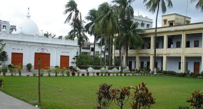 নারায়ণগঞ্জ রামকৃষ্ণ মিশনের মহারাজকে হত্যাচেষ্টার গুজব