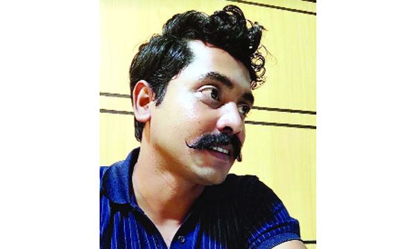 পুলিশকে অস্থির করার দায়িত্বে কনস্টেবল জয়