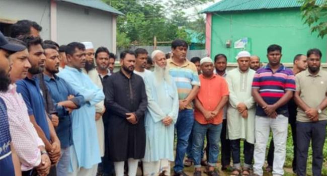 গাজীপুরে কোটা সংস্কার আন্দোলনে নিহত শরিফুলের বাসায় স্বেচ্ছাসেবক দল