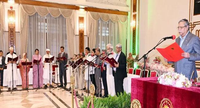 অন্তর্বর্তী সরকারের প্রতি জনগণের প্রত্যাশা