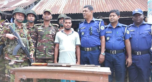 ইন্দুরকানীতে রাস্তার পাশ থেকে এয়ারগান উদ্ধার