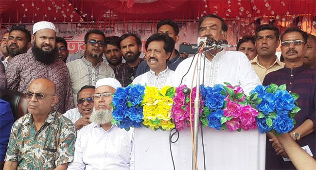 বানিয়াচংয়ে কোথায়ও আক্রান্ত হইনি : সেনাবাহিনীর সাথে সভায় হিন্দু নেতারা