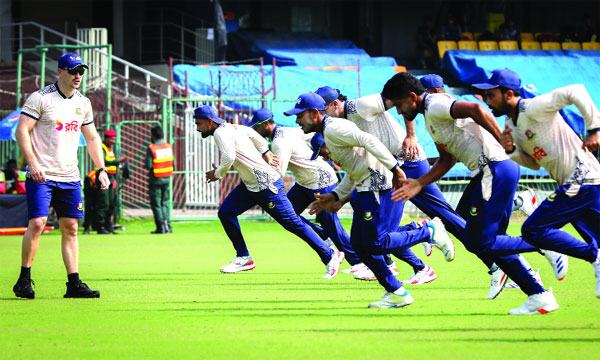 দলের সাথে অনুশীলনে সাকিব