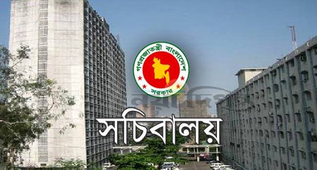 সরানো হচ্ছে প্রশাসনে দলবাজ শীর্ষ কর্মকর্তাদের