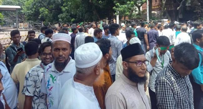 ধানমন্ডি ৩২ নম্বরে আসেননি কোনো আ’লীগ নেতা
