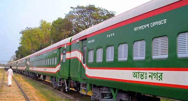 কক্সবাজার চট্টগ্রাম ঢাকার পথে আন্তঃনগর ট্রেন চলাচল শুরু