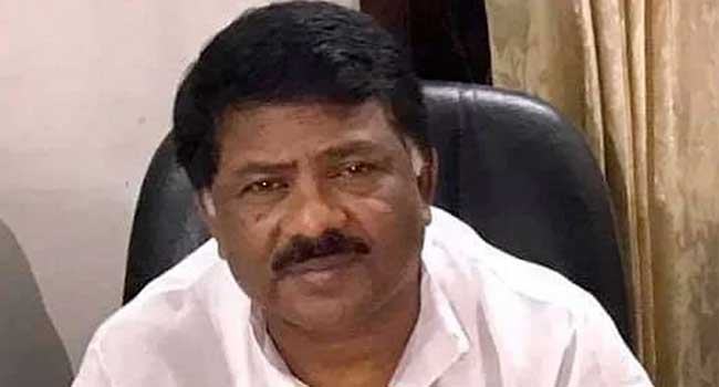 চেয়ারপার্সনের উপদেষ্টা দুলুকে কারণ দর্শানো নোটিশ বিএনপির