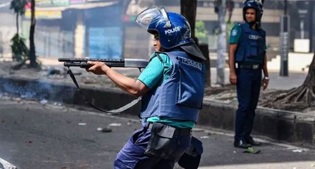 থানায় ফিরলেও মাঠে নেই পুলিশ