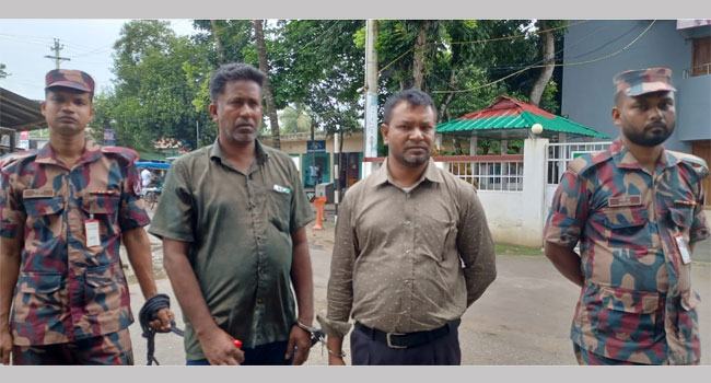 অবৈধভাবে ভারতে পালানোর সময় ২ আ’লীগ নেতা আটক