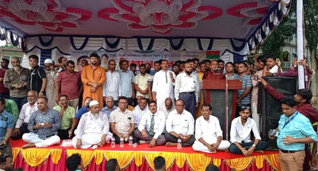 শেখ হাসিনার বিচারের দাবিতে বোয়ালমারীতে বিএনপির জনসমাবেশ