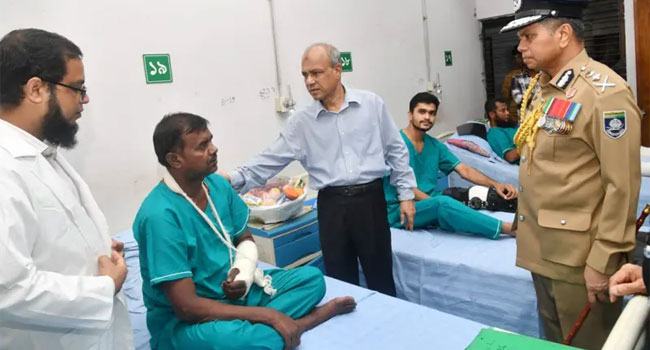 প্রথম প্রায়োরিটি আইনশৃঙ্খলা পরিস্থিতি স্বাভাবিক করা : স্বরাষ্ট্র উপদেষ্টা