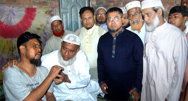 বগুড়ায় ছাত্র আন্দোলনে আহতদের পাশে জামায়াত