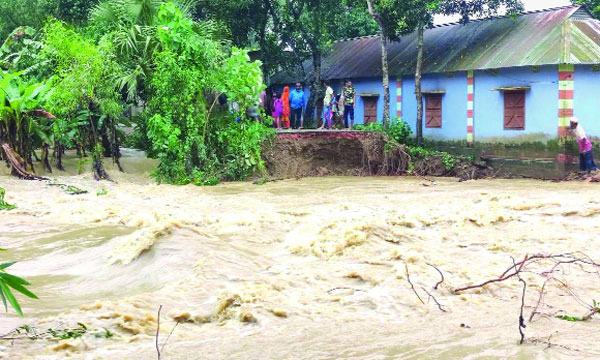 ফেনী-নোয়াখালী-কুমিল্লা বিপর্যস্ত