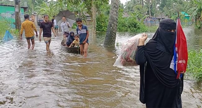 বন্যায় ক্ষতিগ্রস্ত ৪৫ লাখ মানুষ, মৃত ১৩