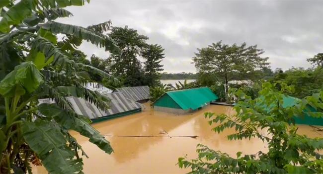খাগড়াছড়িতে ২০০০ জনকে নিরাপদ আশ্রয়ে নিয়েছে সেনাবাহিনী