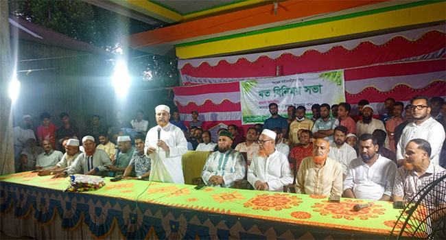 বাংলাদেশে কোনো সংখ্যালঘু নেই, নাগরিক হিসেবে সবাই সমান : রফিকুল ইসলাম খান