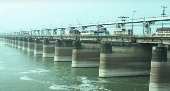 ফারাক্কার গেট খোলা নিয়ে যা বললেন দু’দেশের কর্মকর্তারা