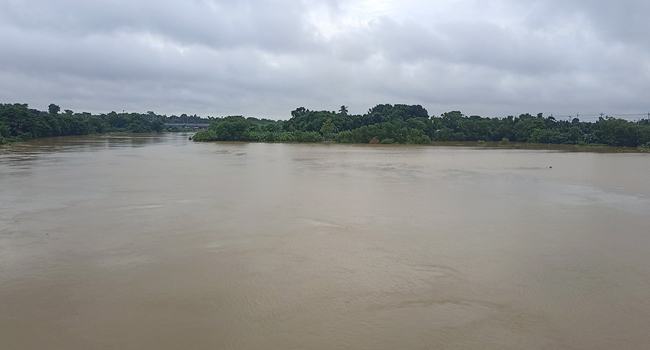 বিপৎসীমার নিচে নামল গোমতীর পানি
