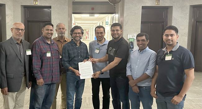 কানাডার এমপি ইয়াসির নাকভির সাথে বাংলাদেশ কমিউনিটির সাক্ষাৎ