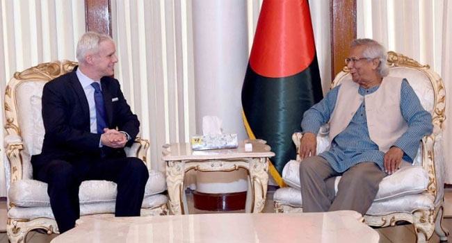 পাচারকৃত অর্থ ফেরত আনতে সুইজারল্যান্ডের সহযোগিতা চেয়েছেন ড. ইউনূস