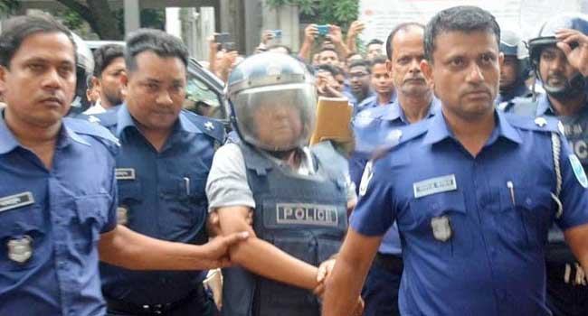 ৬ দিনের রিমান্ডে সাবেক মন্ত্রী গাজী গোলাম দস্তগীর