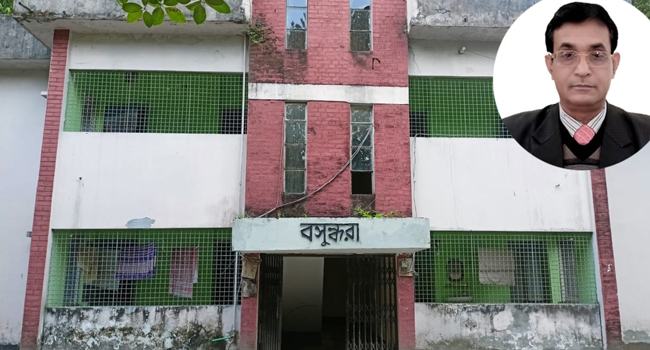 জুনিয়র শিক্ষকের নামে সরকারি কোয়াটার বরাদ্দ নিয়ে থাকছেন সহকারী প্রধান শিক্ষক